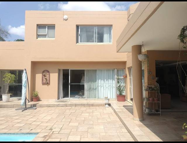 3 BEDROOM HOUSE FOR SALE IN LYNNWOOD MANOR